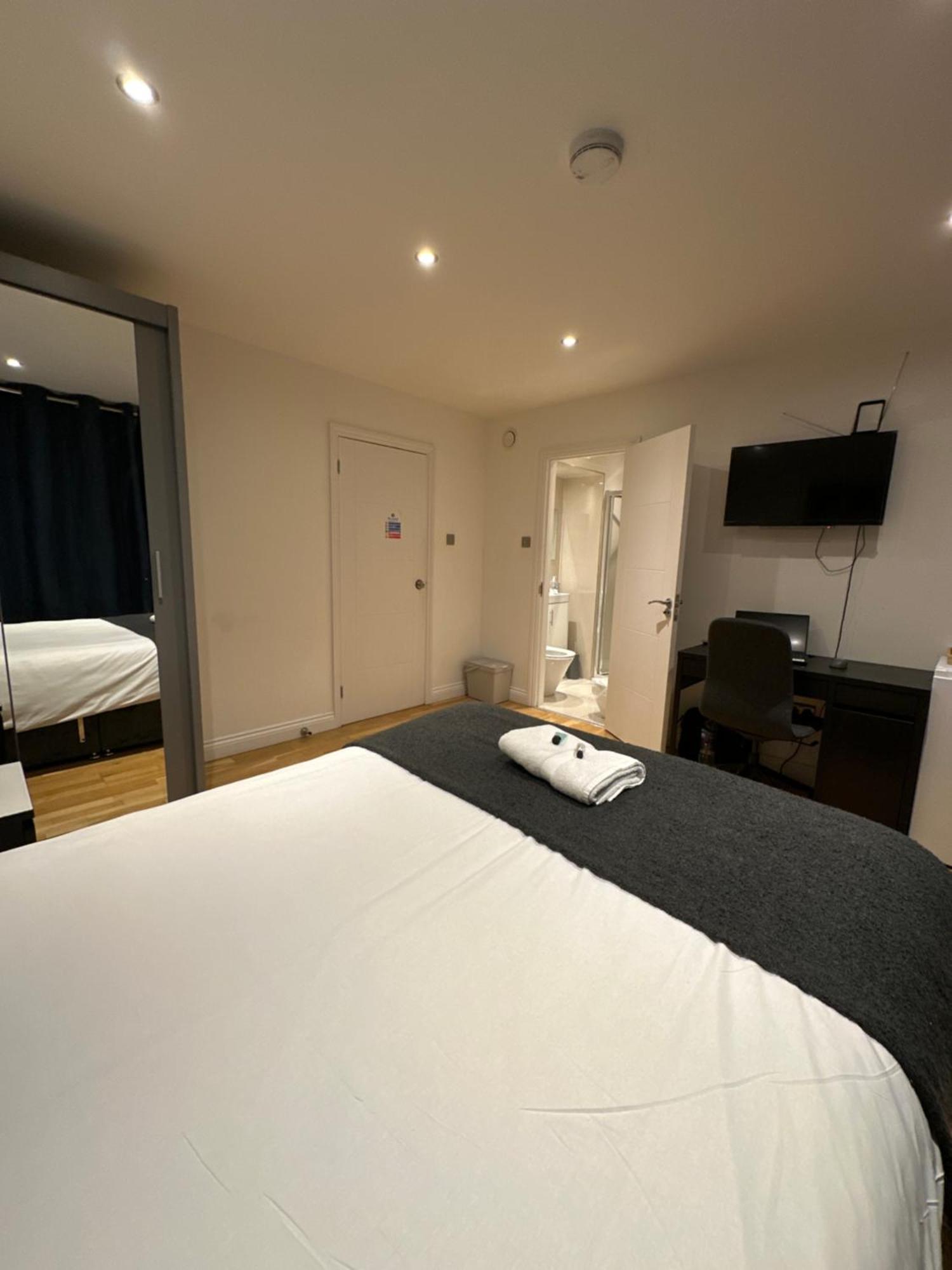 Guest house Arena House *